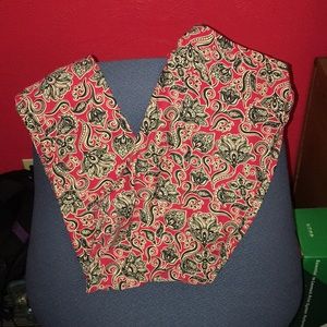 LuLaRoe Tall & Curvy Leggings